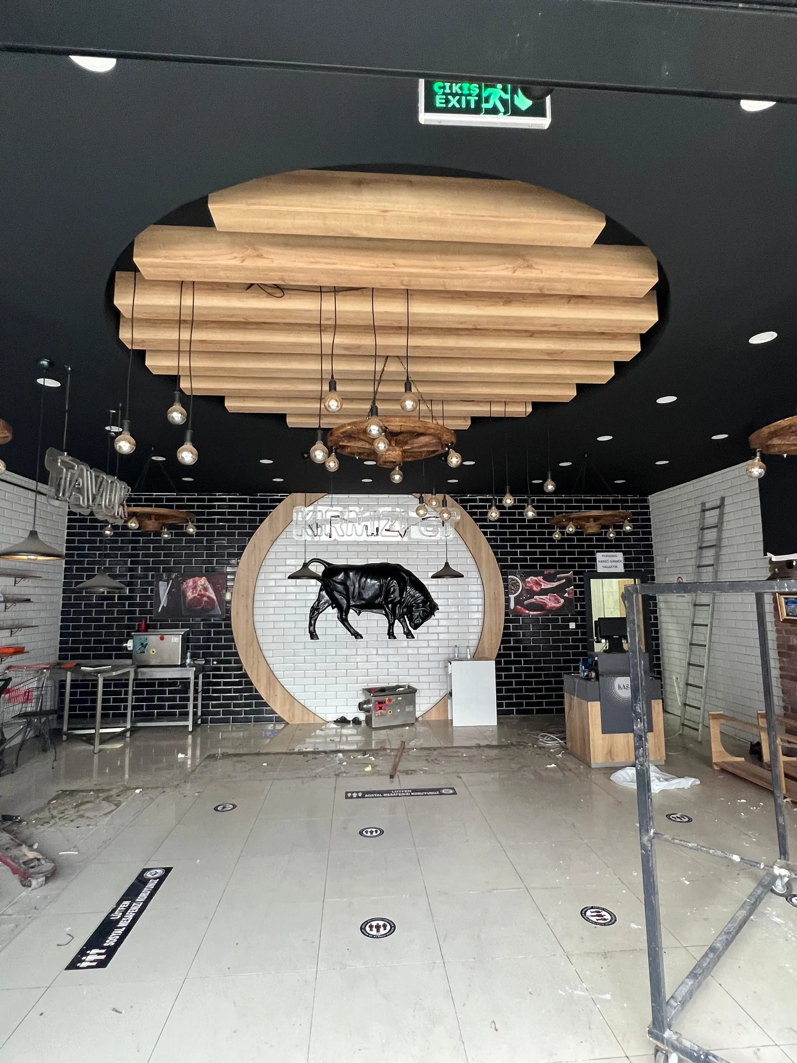 Animal Academy Veteriner Kliniği — dönüşüm öncesi 2